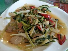 -怡园酒家(陈政路店)