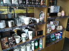 零售区-星巴克(保定华创广场店)