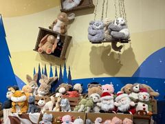 -LOL原创生活概念店(K11购物艺术中心店)