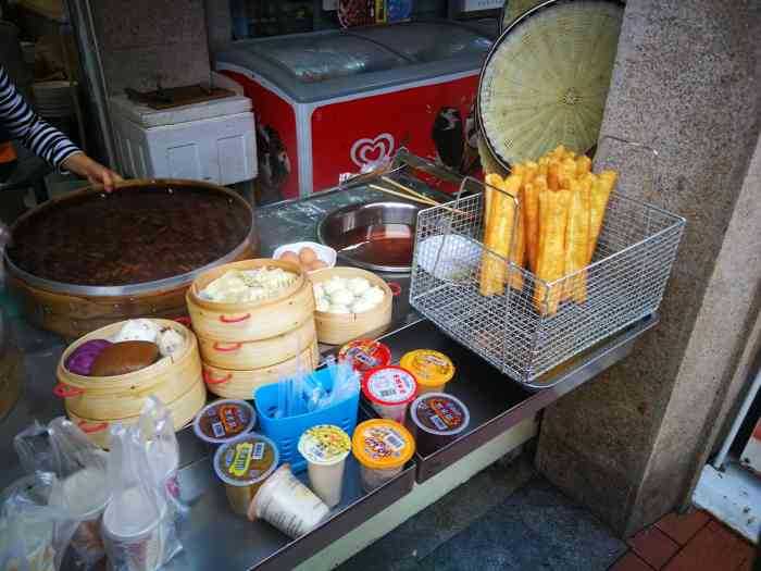 独秀包子坊-"今天天气还是不错的,秀儿是你吗,味道还不.