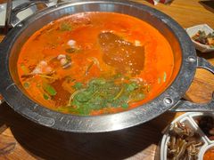 -老凯俚酸汤鱼(鸿通城店)