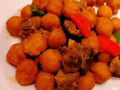 -关东小磨东北菜(上海长风大悦城店)