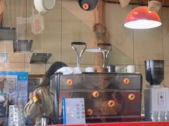 -Metal hands·铁手咖啡