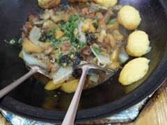 -山妹子铁锅炖