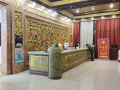 -皇宫大酒店