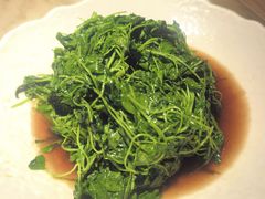 -吴越荣记苏州菜·松鼠桂鱼 100% 活鱼现做(月光码头店)