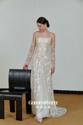 点击看大图 -GODDESS WHITE婚纱礼服(鹏城动力大厦店)