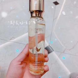 -凡碧诗毛孔收细