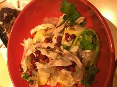 海蜇拌鸡丝-避风塘(百联东郊店)