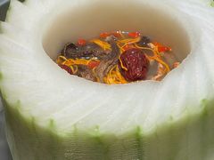 -得意咚瓜·顺德鱼生·冬瓜火锅(深圳首店)