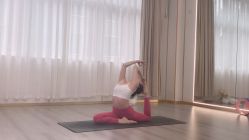 -亚太瑜伽普拉提学院