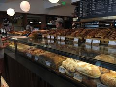 面包甜点陈列柜-BAKER&SPICE(安福路店)