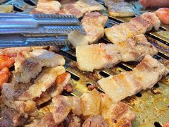-哈哈碳都·牛肋条无限自助烤肉(台江万达店)