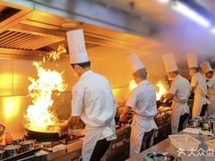 -江南大酒店·地道正宗有锅气的江西菜(中华北大街店)