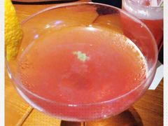 -鲨鱼美式餐厅酒吧Sharky
