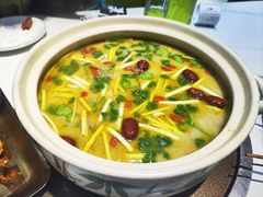 -清真·马坡烧烤涮牛肚·酸浆火锅(新区总店)