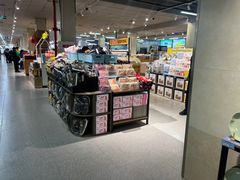 -信誉楼商厦(赵县店)