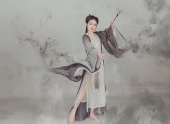 -盘子女人坊古装写真摄影
