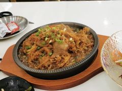 铁板五花肉酸菜-禾谷韩餐(热带海洋学院店)