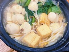菌汤米线-路边摊胡同里(星城商厦店)