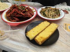 -郑记•不夜城烧烤•龙虾•虾蟹(黄鹤楼店)