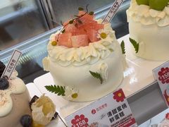 -花花卷卷·鲜食蛋糕(静安久光百货店)