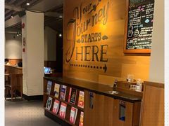 -星巴克(西藏路店)