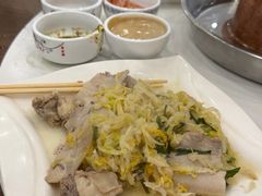 -鑫渔港海鲜本地菜·山海关浑锅(东戴河店)