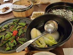 -来龙里 精致 东南亚餐室(万象城店)