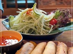 -泰堤坊(淡水体育馆店)