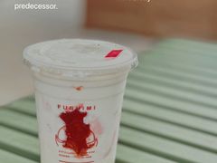 -伏小桃(东汇城店)