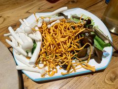 山菌小拼-云尊府云南菜·蒸汽石锅鱼(五棵松华熙店)
