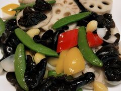 -巴扎美食·新疆菜·西域歌舞表演餐厅(新疆大厦店)