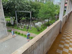 -吐斯廉屠杀博物馆