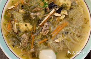 Snow菜 Pork Noodle Soup