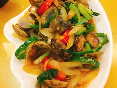 -覃记海鲜美食餐厅