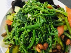 -佰运猪蹄(高陵店)