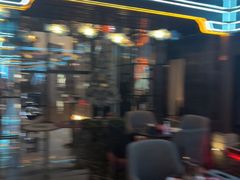 -屋有岛沉浸游戏旗舰店(中山公园店)