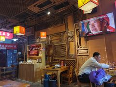 -阿婆情腊排骨火锅(金虹路店)