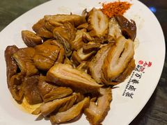 -老鼎万春卤菜(五代传承创始老店)