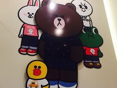 -LINE FRIENDS Garosu-gil Flagship Store