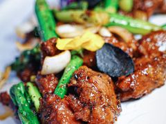 鲜花椒黑蒜焗牛肉粒-月福京味斋·烤鸭店·北京菜(鼓楼总店)