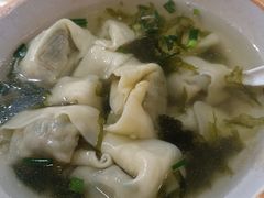 荠菜鲜肉馄饨-早安山丘·豆浆油条(小木桥路店)