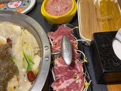 -沸炉重庆老火锅(军事博物馆店)