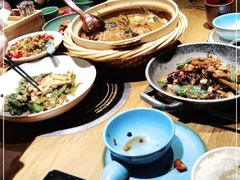 -吃饭皇帝大土家民族菜(正大广场店)