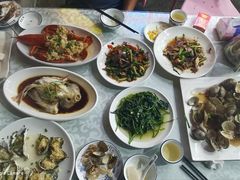 -范饭椰林川湘味海鲜·椰子鸡(三亚湾椰梦长廊店)