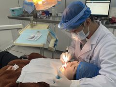 -海南口腔医院(国贸门诊部)