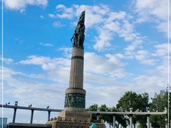 -人民防洪胜利纪念塔