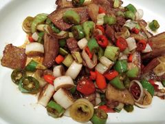 辣椒炒肉-闫府私房菜(经四路万达店)