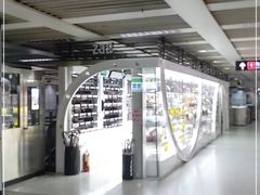 -上海体育馆(地铁站)